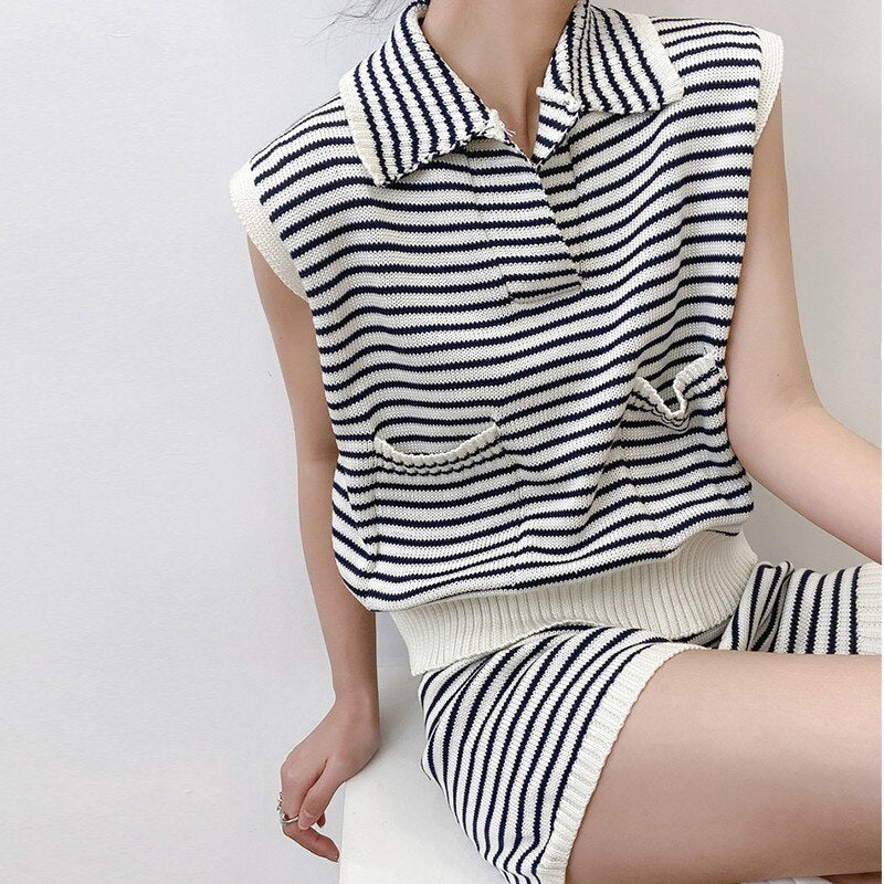 Genayooa Striped Kniited Two Piece Set Women Top And Shorts Casual Sleeveless 2 Piece Outfits For Women Summer Korean Fashion