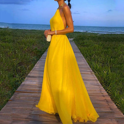 Women Maxi Dress Elegant Solid Yellow Sleeveless Chain Halter Neck Backless Evening Party Dresses High Streetwear