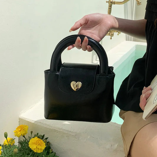 Korean Style Vintage Handbag Solid Color Pu Leather Heart Lock Shoulder Bag  Summer New Classic Fashion Crossbody Bag