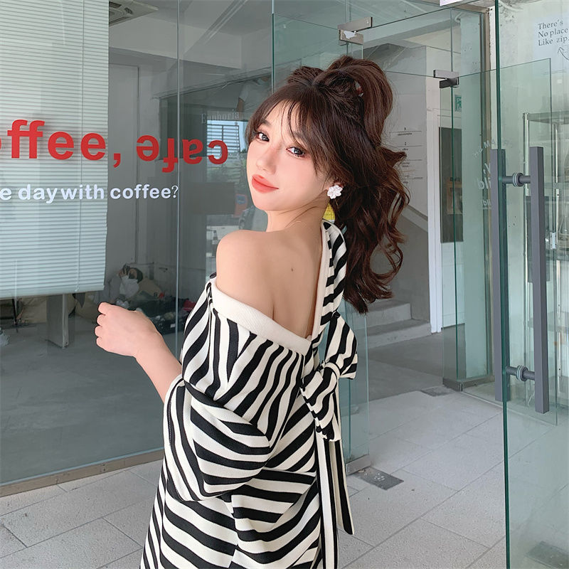 Summer Bow Black and White Striped Tshirt Dress Women V-neck Backless Hollow Out Y2K Straight Skirt Korean Style Elegant Robe