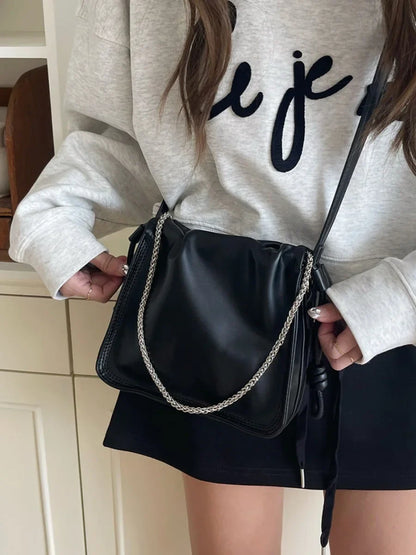 Fashion Cool Chain Women's Shoulder Bags Simple Drawstring Girls Crossbody Bag Large Capacity Pu Leather Female Clutch Handbags