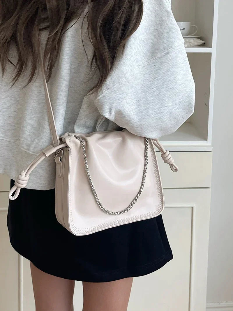 Fashion Cool Chain Women's Shoulder Bags Simple Drawstring Girls Crossbody Bag Large Capacity Pu Leather Female Clutch Handbags