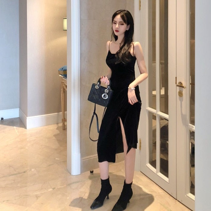 Vintage Women Dress Spaghetti Strap Slit Velvet Black Dress Sexy Bodycon Bandage Dress Midi Party Dress Verano Vestidos