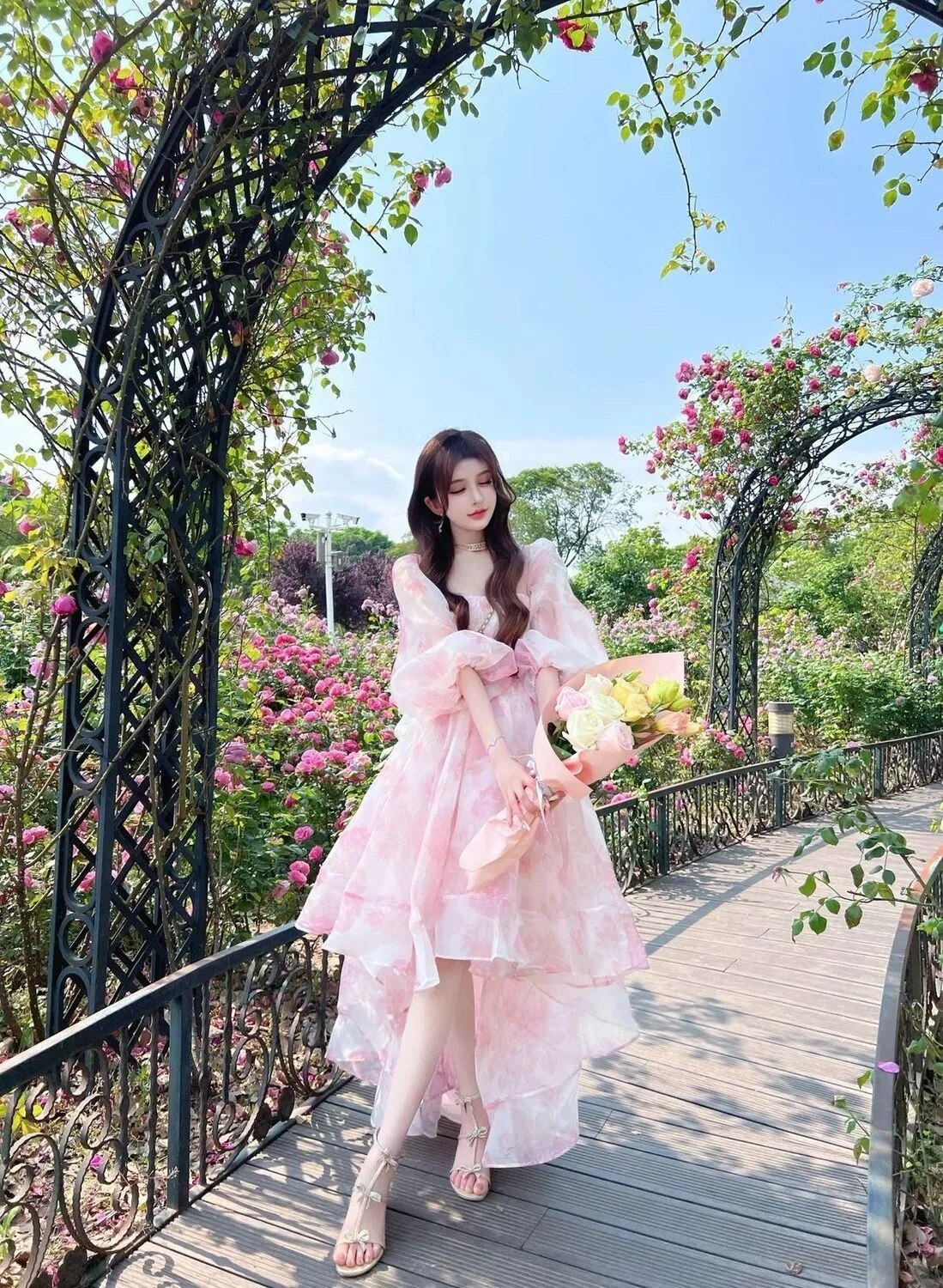 Women's Bubble Sleeves Pink Formal Occasion Evening Dress Elegant and Beautiful Retro Fragmented Flowers Sweet Mid Length Dress