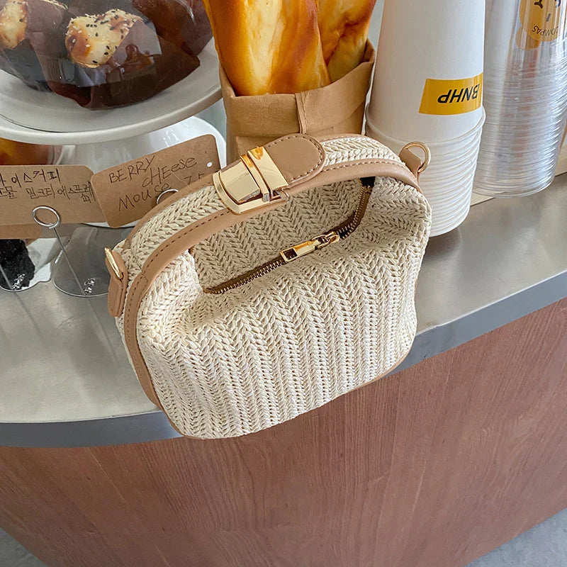 Woven Beige Grass Crossbody Bag Boho-chic Handbag Crochet Straw Shoulder Bag Summer Beach Bag Women Makeup Bag Travel Bag