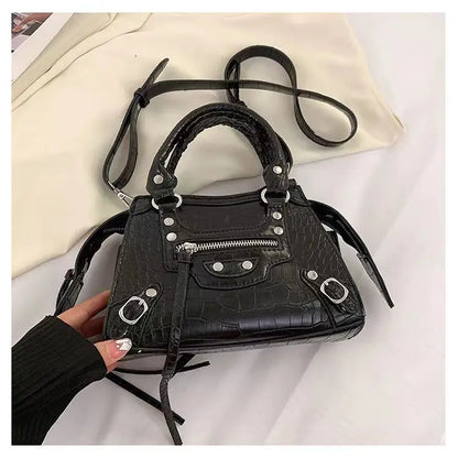 Women's Fashion Handbag Beautiful Lady Crossbody Elegant Pu Leather Totes One Shoulder Handbags Shopping Rivet Rock Style Bags