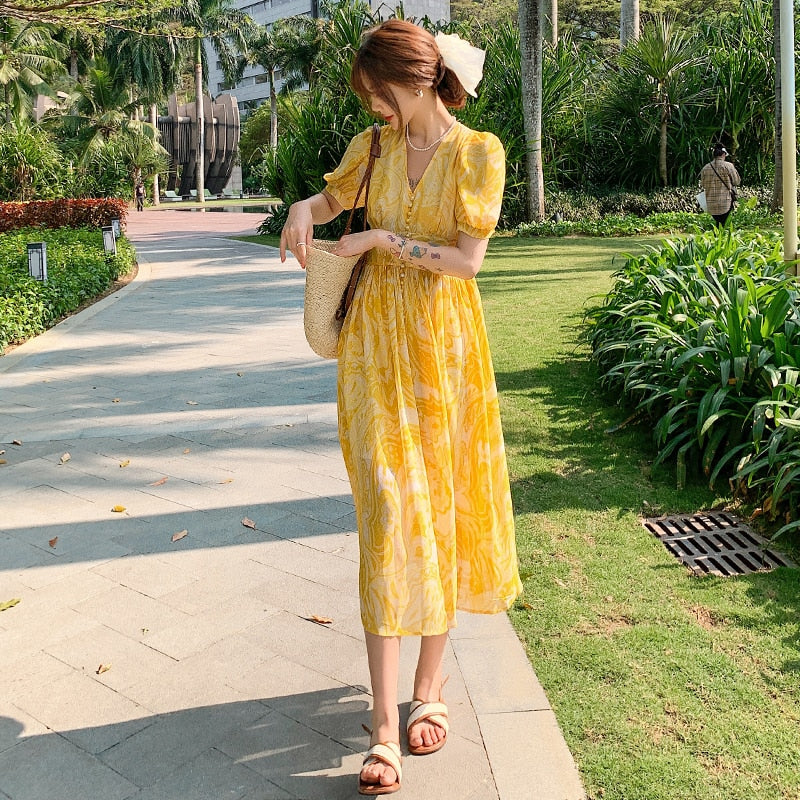 Summer Bohemian Yellow Women's Senior Sense Chiffon V-neck High Waist Thin Temperament Elegant Fashion Seaside Resort Long Dress