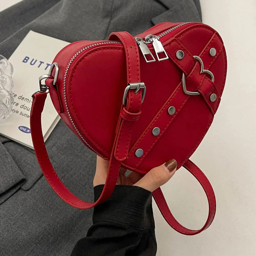 Vintage Y2K Small Chain Rivet Shoulder Bag Heart Shaped Purse Handbag Red PU Leather Gothic Tote Bag Fashion Women Crossbody Bag