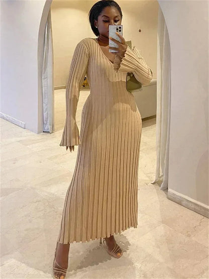 Autumn New V-Neck Knit Maxi Dress Women Ribbed Elegant Long Sleeve Streetwear High Waist Pleated Dresses Ladies Knitwear