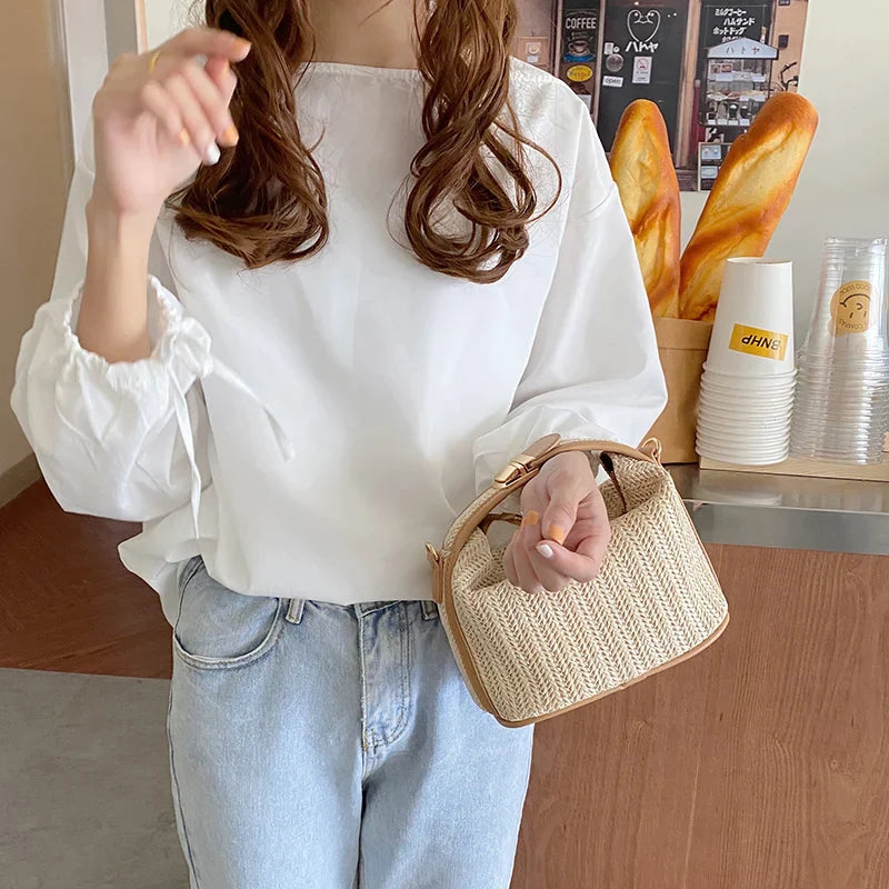 Woven Beige Grass Crossbody Bag Boho-chic Handbag Crochet Straw Shoulder Bag Summer Beach Bag Women Makeup Bag Travel Bag