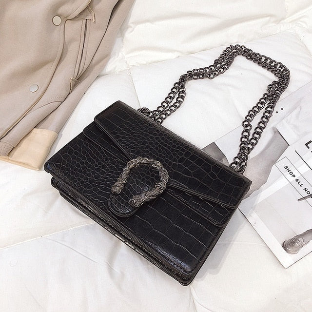 New  Shoulder Bag Chains Messenger Bag Fashion Girls Casual Handbag Simple Leisure Personality Small Square Women Bag