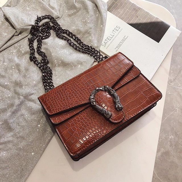 New  Shoulder Bag Chains Messenger Bag Fashion Girls Casual Handbag Simple Leisure Personality Small Square Women Bag